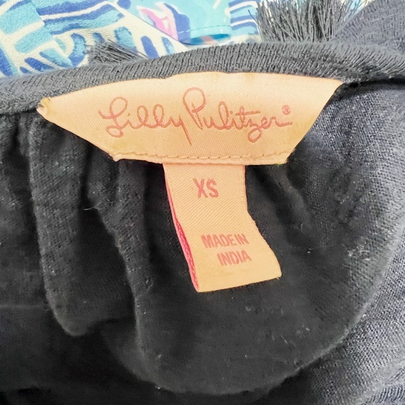 Lilly Pulitzer Linzy Cotton Stretch VNeck Tassel Fringe Tee Shirt True Navy Blue - Picture 2 of 4